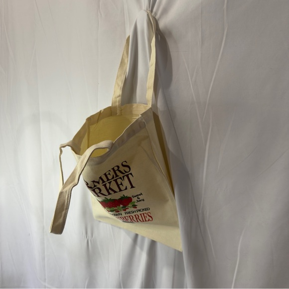 Farmers Market Cream Tote Bag 14” x 11” x .5” NWOT - Picture 4 of 11